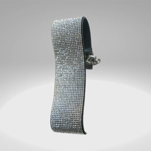 Rain stone silver chocker necklace. - Picture 4 of 5